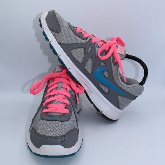 Nike Women's Revolution 2 Running Shoes - Picture 1 of 12